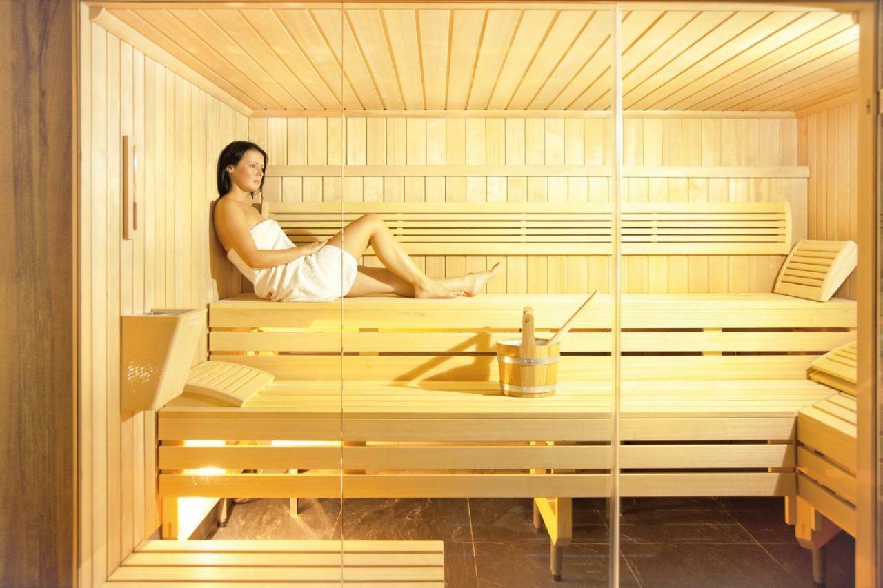 Hopper Hotel St. Josef Кьолн Екстериор снимка